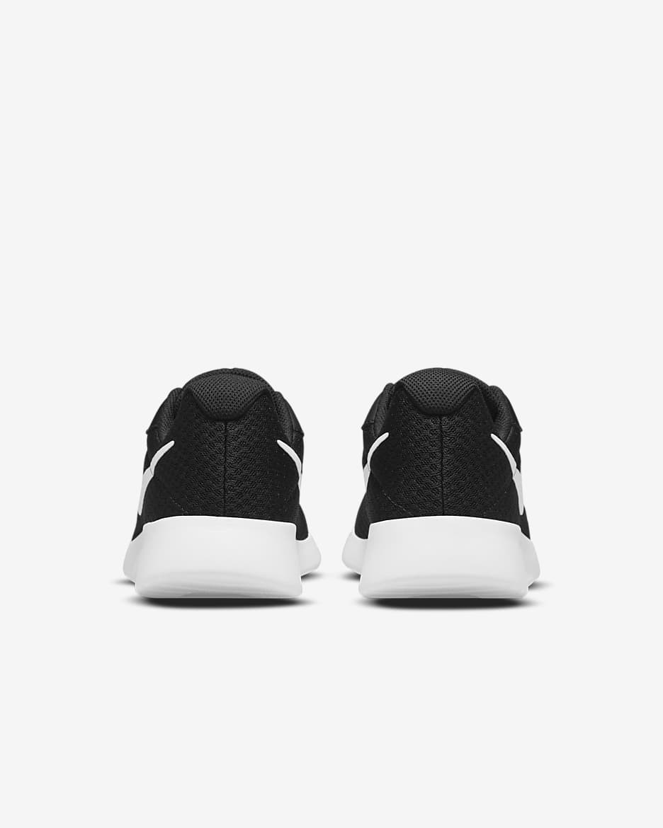 Nike tanjun zwart sale